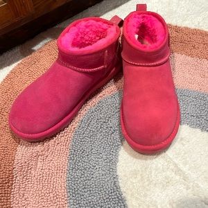 Hot pink ultra mini uggs